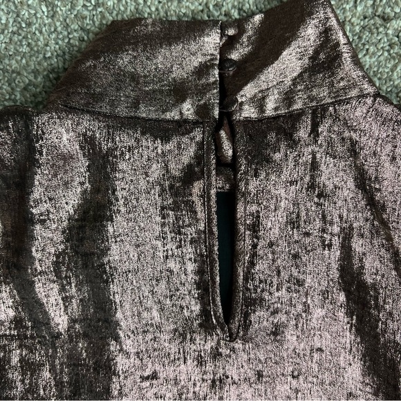 Ryegrass Metallic Rose Gold Neck Bow Mock Neck Long Sleeve Blouse, Size Medium - Picture 7 of 7